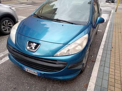 usata Peugeot 207 1.4 8V 75CV tagliandata e revisionata nessun lavoro da eseguire