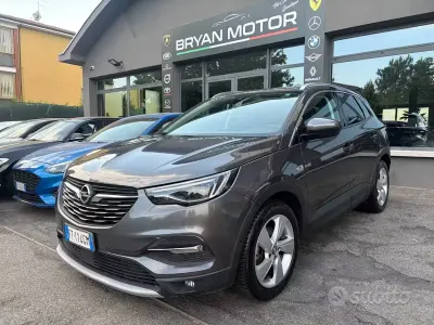 Usata Opel Grandland X Ultimate 177 CV (130 kW) 2019 Grigio SUV