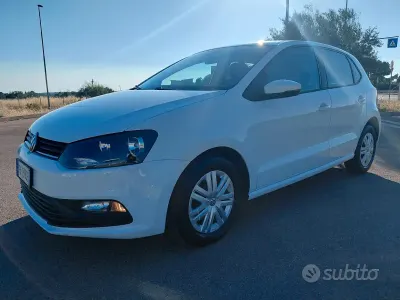 Usata VW Polo Trendline 75 CV (55 kW) 2015 Bianco Berlina