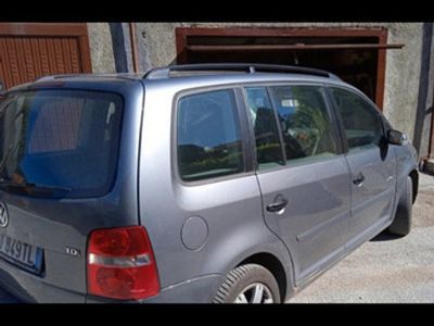 usata VW Touran -