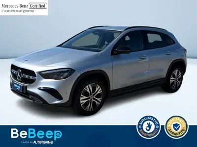 Usata Mercedes GLA200 Advanced Plus 150 CV (110 kW) 2024 Argento metallizzato SUV