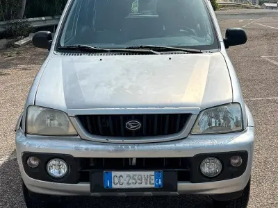 Usata Daihatsu Terios 86 CV (63 kW) 2003 Grigio SUV