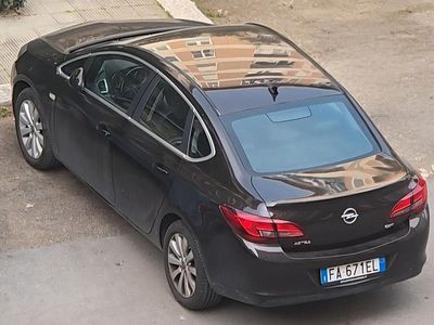 Usata Opel Astra 136 CV (100 kW) 2015 Marrone Berlina