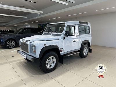Usata Land Rover Defender SE 122 CV (89 kW) 2011 Bianco SUV