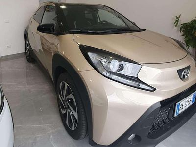 Bronzo Nuova 2025 Toyota Aygo Utilitaria | 15.000 € (Molto cara)