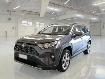 Usata Toyota RAV4 Hybrid 178 CV (130 kW) 2022 Grigio SUV