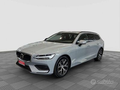 Usata Volvo V60 Core 197 CV (144 kW) 2024 Vapour grey Station wagon