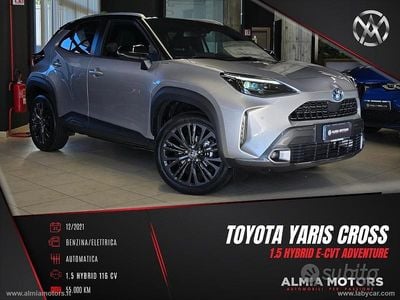 Usata Toyota Yaris Cross Lounge 116 CV (85 kW) 2021 Grigio SUV