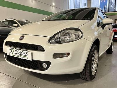 Usata Fiat Punto Street 69 CV (50 kW) 2016 Bianco Utilitaria