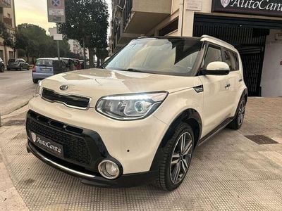Usata Kia Soul Spirit 140 CV (102 kW) 2015 Beige SUV