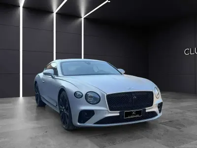 Usata Bentley Continental GT 659 CV (484 kW) 2022 Light grey satin by mulliner Coupé