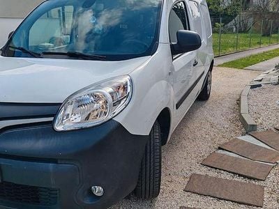 Usado Renault Kangoo 90 CV (66 kW) 2021 Blanco Monovolumen