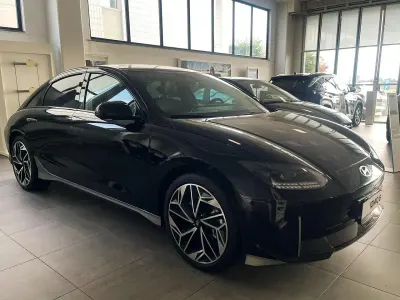 Usata Hyundai Ioniq 6 80 kW (110 CV) 2023 Nero Berlina