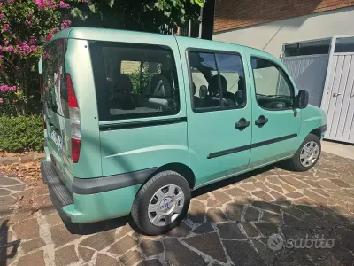 Usata Fiat Doblò 103 CV (75 kW) 2004 Verde Monovolume