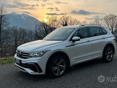 Usata VW Tiguan R-line 150 CV (110 kW) 2022 Bianco SUV
