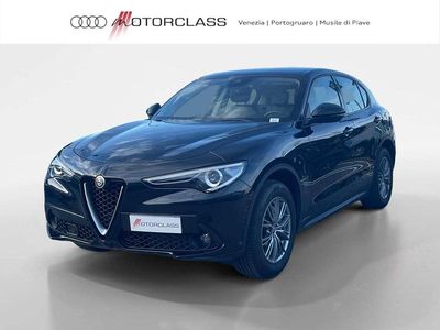 Usata Alfa Romeo Stelvio Business 209 CV (153 kW) 2018 Nero SUV