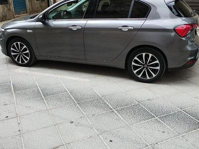 Usata Fiat Tipo 84 CV (61 kW) 2017 Grigio Berlina
