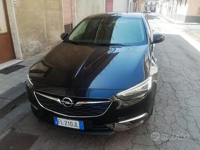 Usata Opel Insignia 2017 Blu Berlina