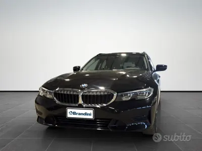 Gebraucht BMW 318 Sport Line 156 PS (114 kW) 2022 Schwarz Kombi