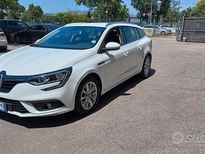 Usata Renault Mégane GrandTour Intens 130 CV (95 kW) 2019 Bianco Station wagon