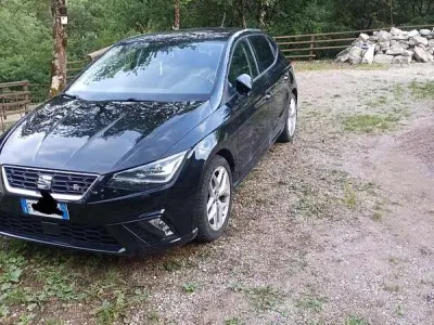 Usata Seat Ibiza FR 95 CV (69 kW) 2019 Nero Utilitaria