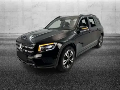 Usata Mercedes GLB200 150 CV (110 kW) 2023 Nero SUV