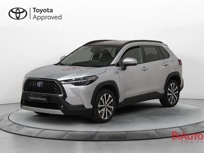Usata Toyota Corolla Cross Lounge 199 CV (146 kW) 2023 Argento SUV