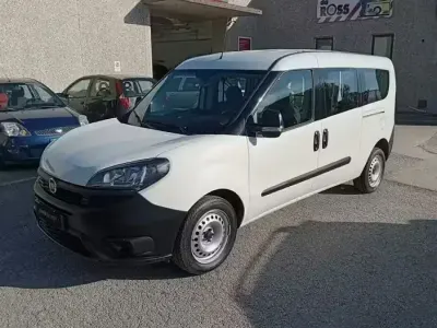 Usata Fiat Doblò 95 CV (69 kW) 2018 Bianco Monovolume