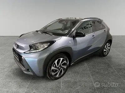 Usata Toyota Aygo X Trend 72 CV (52 kW) 2024 Blu SUV
