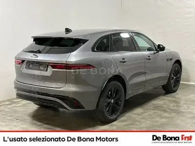 Usata Jaguar F-Pace R-Dynamic 163 CV (119 kW) 2025 Eiger grey SUV