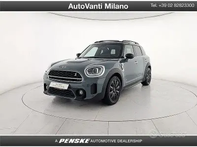 Usata Mini Cooper Countryman Essential 220 CV (161 kW) 2020 Verde SUV