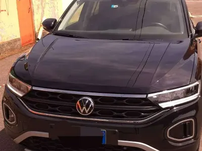 Usata VW T-Roc Edition 150 CV (110 kW) 2024 Nero SUV