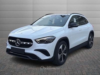 Nuova Mercedes GLA200 150 CV (110 kW) 2026 Bianco SUV
