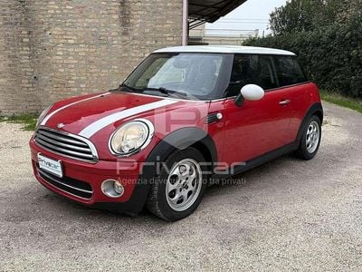 Usata Mini Cooper D Pepper 109 CV (80 kW) 2008 Rosso Utilitaria
