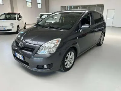 Usata Toyota Corolla Verso 136 CV (100 kW) 2009 Other Monovolume