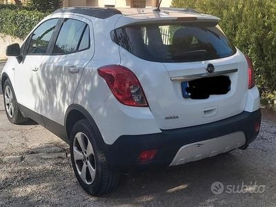 Usata Opel Mokka 140 CV (102 kW) 2015 Bianco SUV