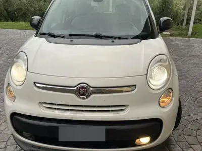 Usado Fiat 500L Pop Star 95 CV (69 kW) 2017 Blanco Monovolumen