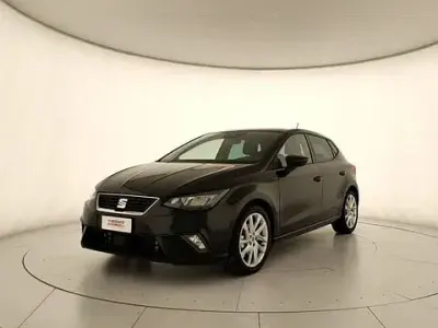 Usata Seat Ibiza FR 116 CV (85 kW) 2025 Nero Utilitaria