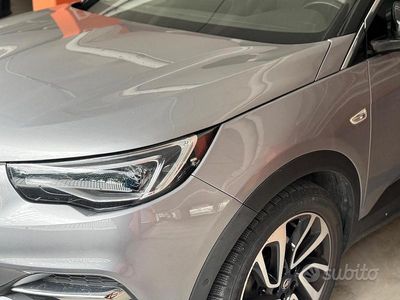 Usata Opel Grandland X Ultimate 130 CV (95 kW) 2018 Grigio SUV
