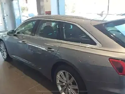 Usata Audi A6 Business Plus 204 CV (150 kW) 2021 Grigio Station wagon