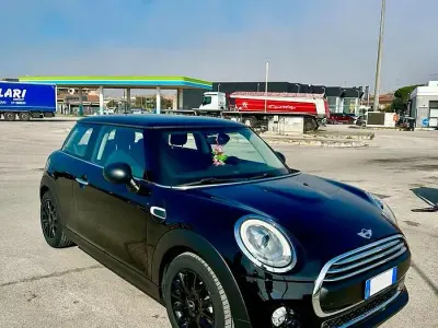 Usata Mini One D Hype 95 CV (69 kW) 2017 Nero Utilitaria