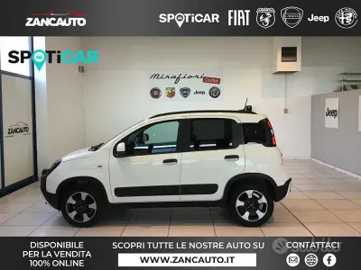 Usata Fiat Panda Cross Cross 69 CV (50 kW) 2024 Bianco Utilitaria