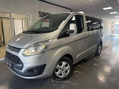 Usata Ford Tourneo Titanium 131 CV (96 kW) 2017 Argento Monovolume