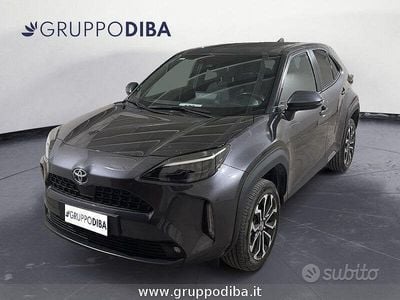 Usata Toyota Yaris Cross Trend 116 CV (85 kW) 2022 Grigio SUV