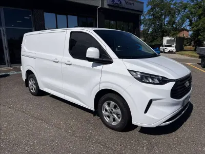 Usata Ford Transit Custom Titanium 136 CV (100 kW) 2024 Bianco pastello Furgone
