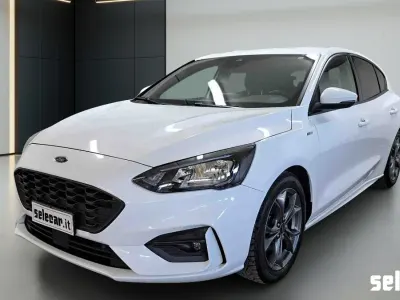 Usata Ford Focus ST-Line 125 CV (91 kW) 2019 Bianco Berlina