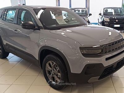Nuova Jeep Avenger 110 CV (80 kW) 2026 Gray SUV