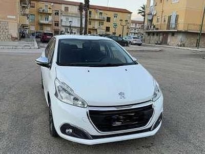 Usata Peugeot 208 82 CV (60 kW) 2017 Utilitaria