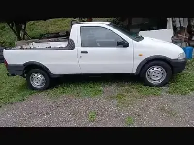 Usata Fiat Strada 63 CV (46 kW) 2002