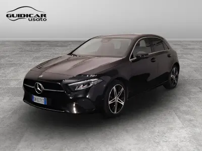 Usata Mercedes A180 Advanced 116 CV (85 kW) 2023 Nero Berlina